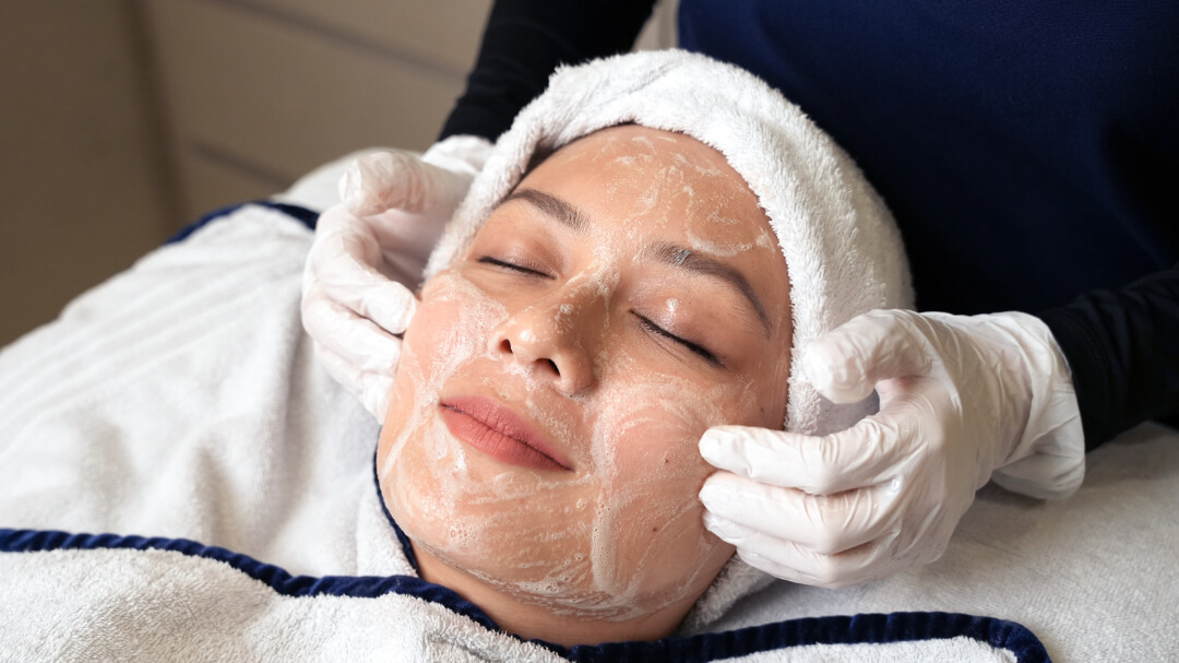 Deep Cleansing Facial